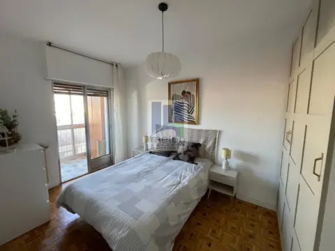 Piso en calle de Valentín Jalón