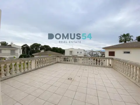 Casa pareada en Muro