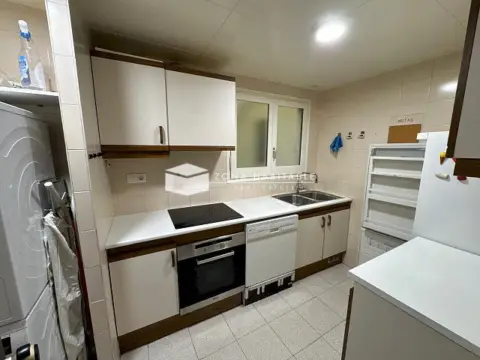 Piso de 4 habitaciones en alquiler en Andorra la Vella · 55 de 60