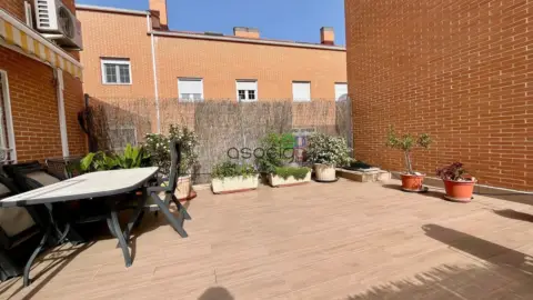 Casa adosada en Aguas Vivas-Las Lomas-Alamín