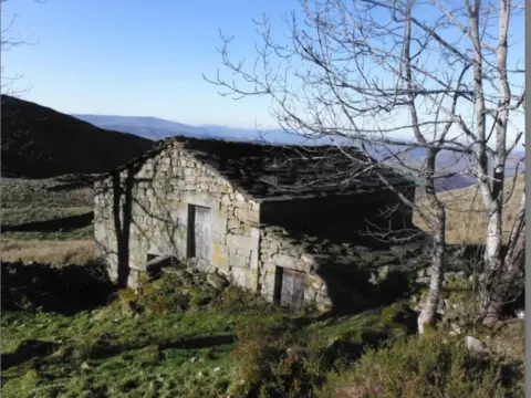 Casa en calle Bº Bustaleguin, Poligono 1, nº 1477