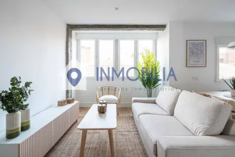 Piso en calle Valderrobres