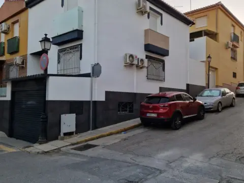 Casa adosada en Aljomahima-Ermita Nuestra Señora de las Nieves