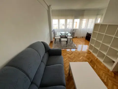 Piso en calle del Emigrante