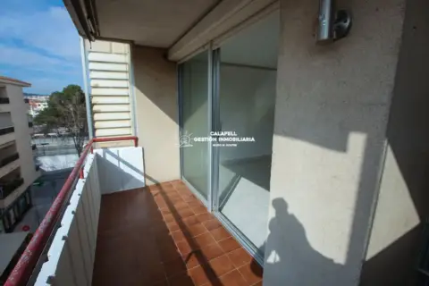 Ático en Carrer d'Àngel Guimerà, 28