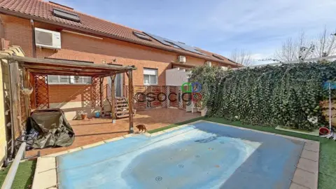 Casa adosada en Alovera