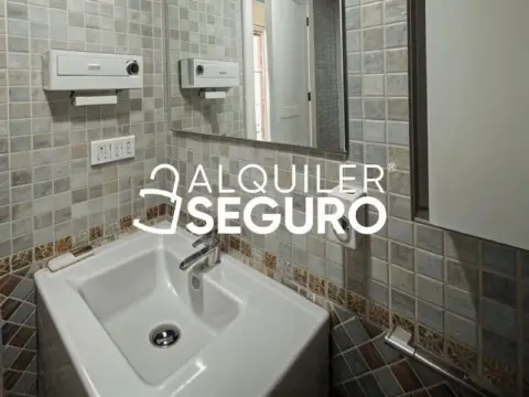 Flat in Sevilla Este