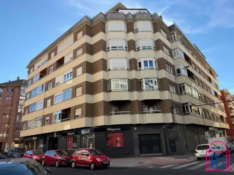 Piso en calle de Brianda de Olivera