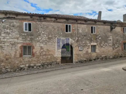 Casa en calle Villamiel de Muño