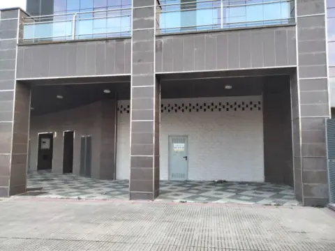 Local comercial en calle de Teruel