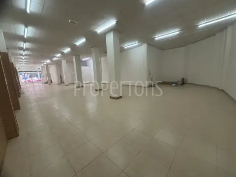 Local comercial en Recalde Zumarkalea, 6