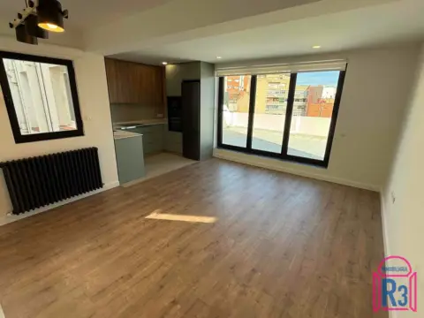 Piso en Avenida de la República Argentina