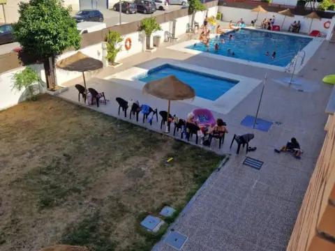 Piso en Zona de San Cayetano-Avenida Cristóbal Colón