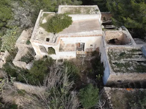 Casa en Cala Xarraca
