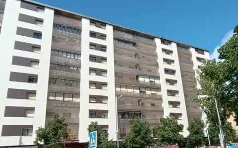 Piso en Avenida de Sancho 'El Fuerte', 32