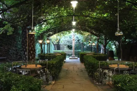 Casa en Avenida de las Caldas