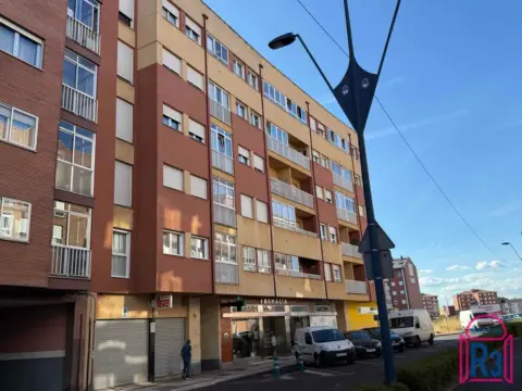 Piso en calle de Azorín