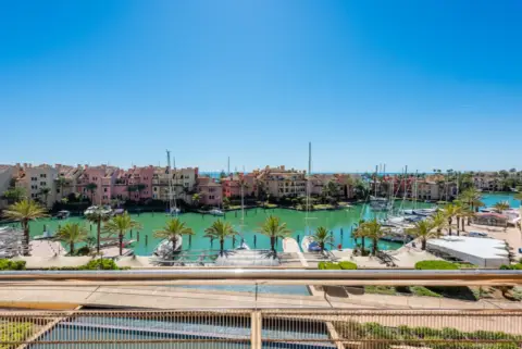 Apartamento en Puerto de Sotogrande-La Marina