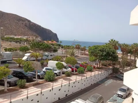 Apartamento en Avenida Juan Carlos I, 43