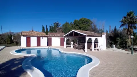 Chalet en calle Polígono Cachapets Crevillente, nº Parcela 98