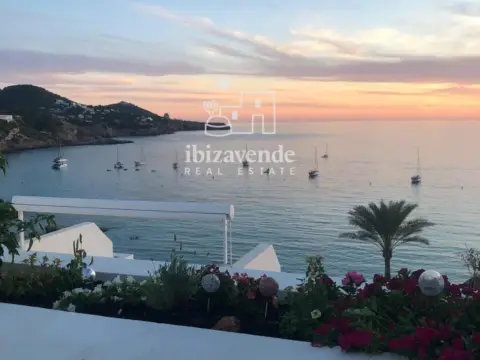 Piso en Cala Tarida