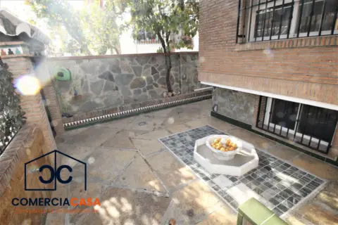 Casa pareada en Teatro Municipal