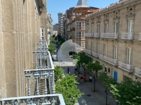 Piso en calle del Paseo