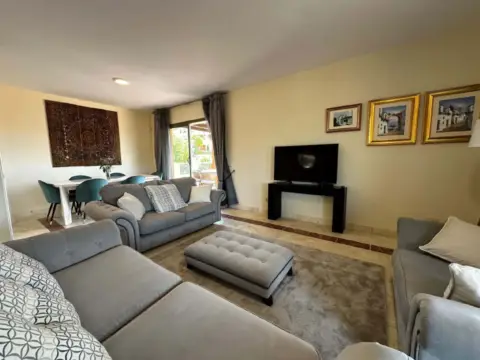 Ático en calle Ur Marques El  Es:71 Pl:02 Pt:5A Conj Benatalaya 2