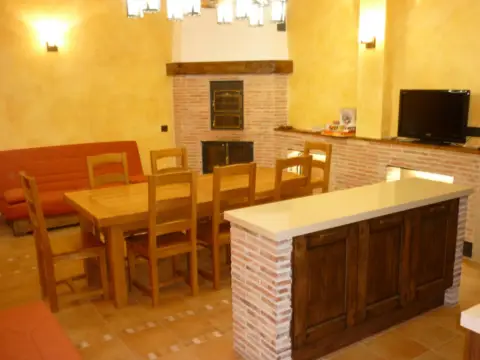 Local comercial en calle del Tres de Abril