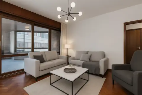 Piso en Avenida de Pío XII