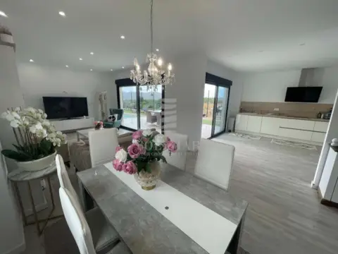 Chalet en calle Orquidia