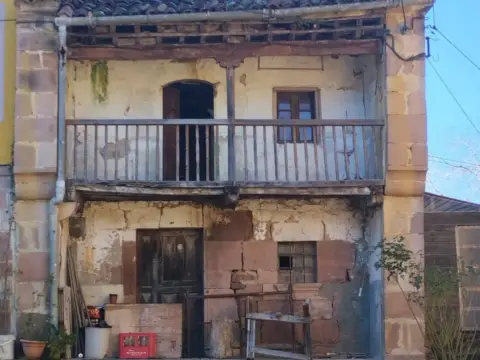 Casa en calle Bo Puentenansa, nº 82
