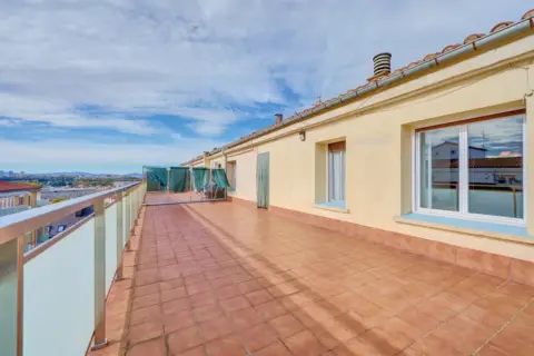 Piso en calle del Concejo de Olaz, 5