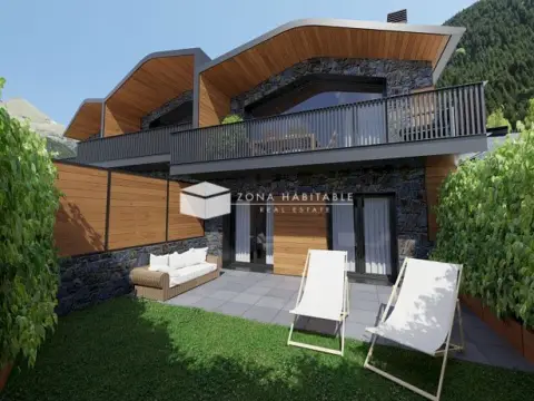 Casa adosada en Incles