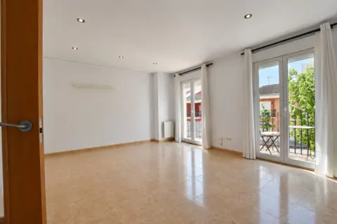 Casa en Plaça Manuel Broseta