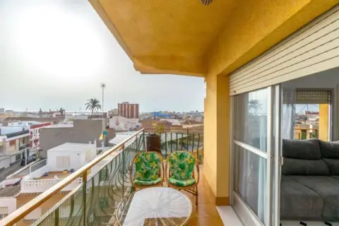 Apartamento en calle