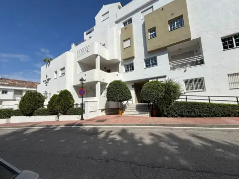 Apartamento en Nueva Andalucía-Centro
