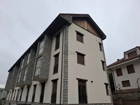 Piso en calle Lg Felechosa Abajo