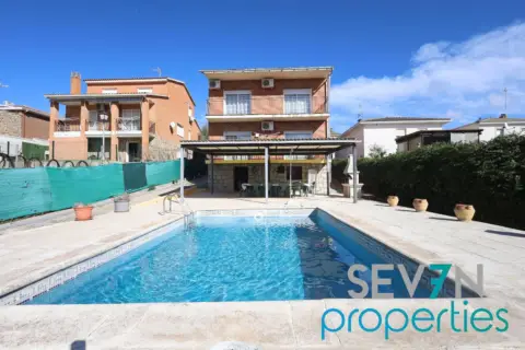 Chalet en calle de Vigo