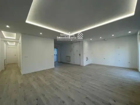 Piso en calle de José Manuel de Villena, 7