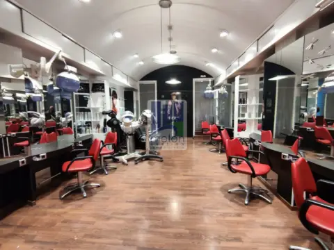 Local comercial en calle de Madrid
