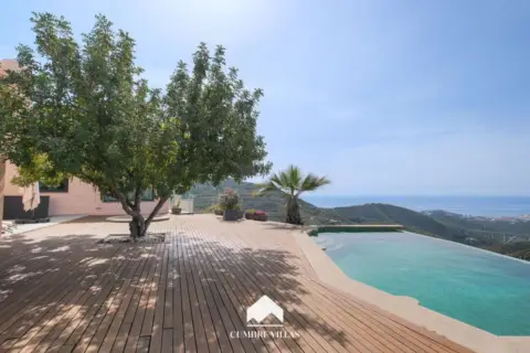 Casa en Cerca del Aeropuerto, Cerca del Bosque, Cerca de Campo de Golf, Cerca de Hotel, Cerca del Puerto, Ce