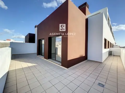 Dachwohnung in Av. Juan Carlos Monterroso