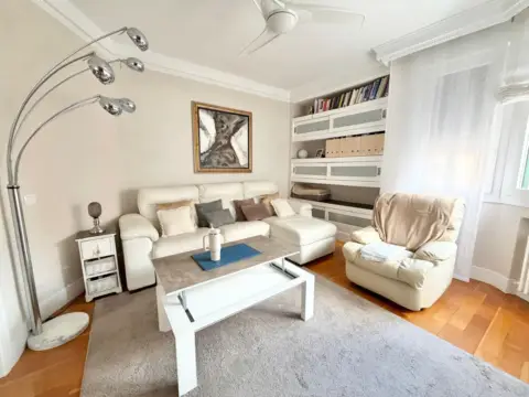 Piso en calle del General Vara de Rey