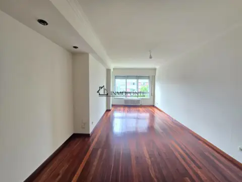 Piso en Plaza de Galicia