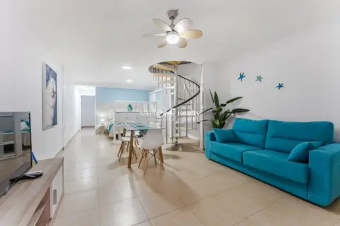 Dúplex en Playa de San Juan