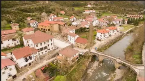 Terreno en calle Esparza de Salazar