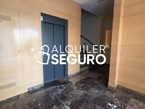 Piso en Universidad - Las Huelgas