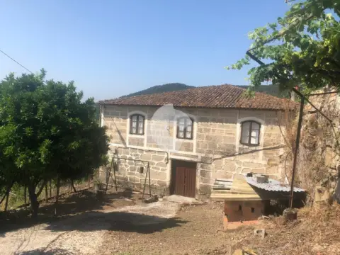 Casa en calle Carracedo