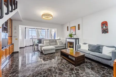 Dúplex en calle de San José